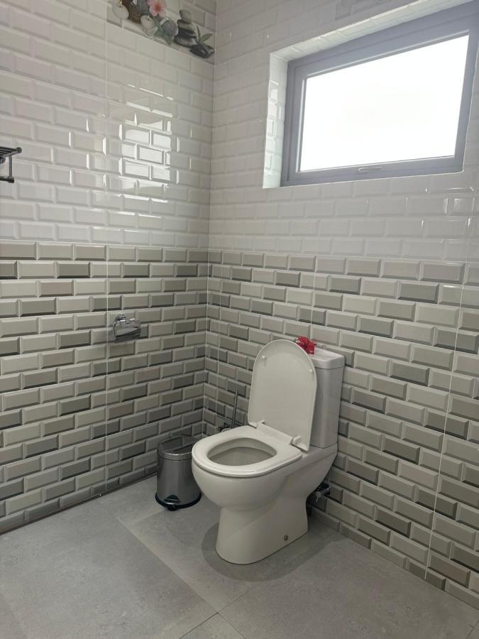 Jasmine Stay Self-Catering Apartments فيكتوريا المظهر الخارجي الصورة